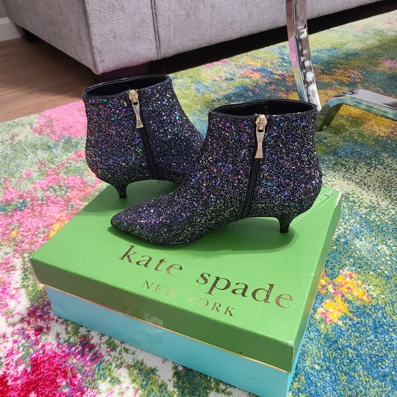 NWT - Kate Spade ♠️ Olly Too Midnight Confetti Glitter Boots - Picture 13 of 16